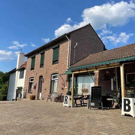 Charming Authentic Renovated Farm *