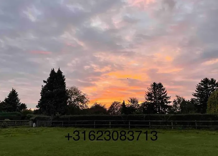 Charming Authentic Renovated Farm Holiday home