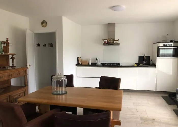 Charming Authentic Renovated Farm Cadier en Keer